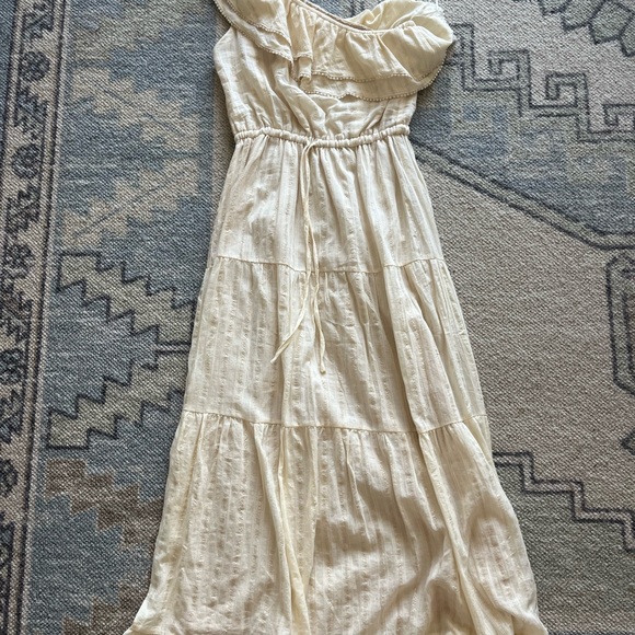 Heartloom Theo Dress. Ivory with gold stitching. Size S. - Picture 4 of 6
